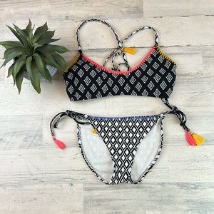 Black and white tassel bikini